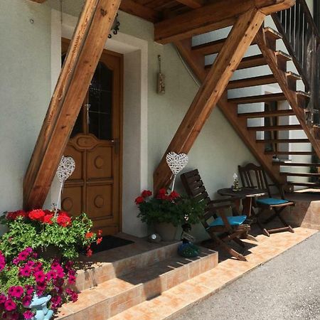 Ferienwohnung Renate Arnoldstein Exteriör bild