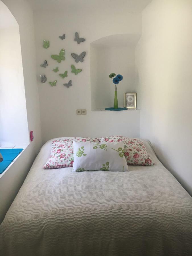 Ferienwohnung Renate Arnoldstein Exteriör bild